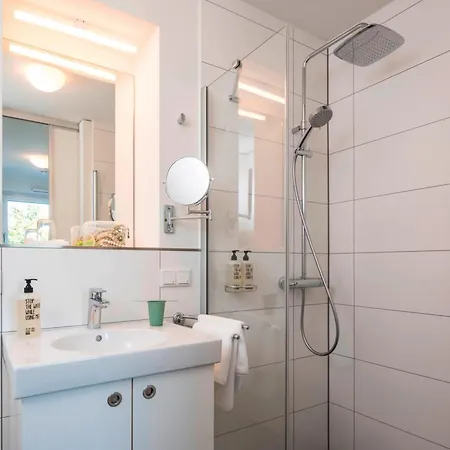 Hotel Mintrops Concierge 4*