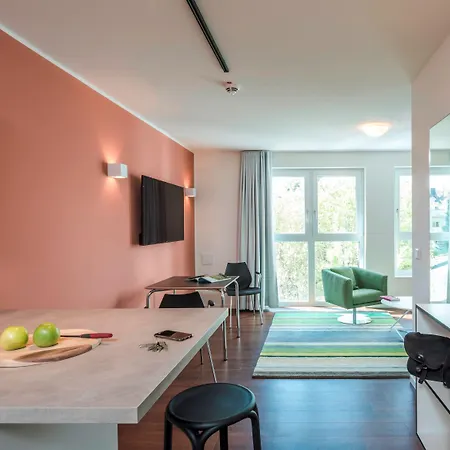 מלון Mintrops Concierge 4*