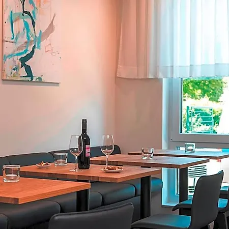 Hotel Mintrops Concierge 4*