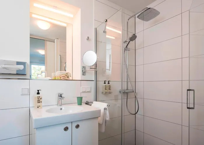 Hotel Mintrops Concierge 4*