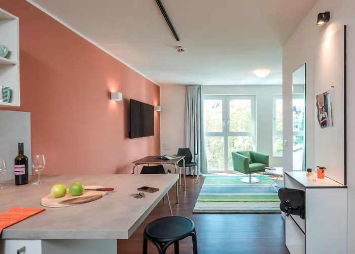 Hotel Mintrops Concierge 4*